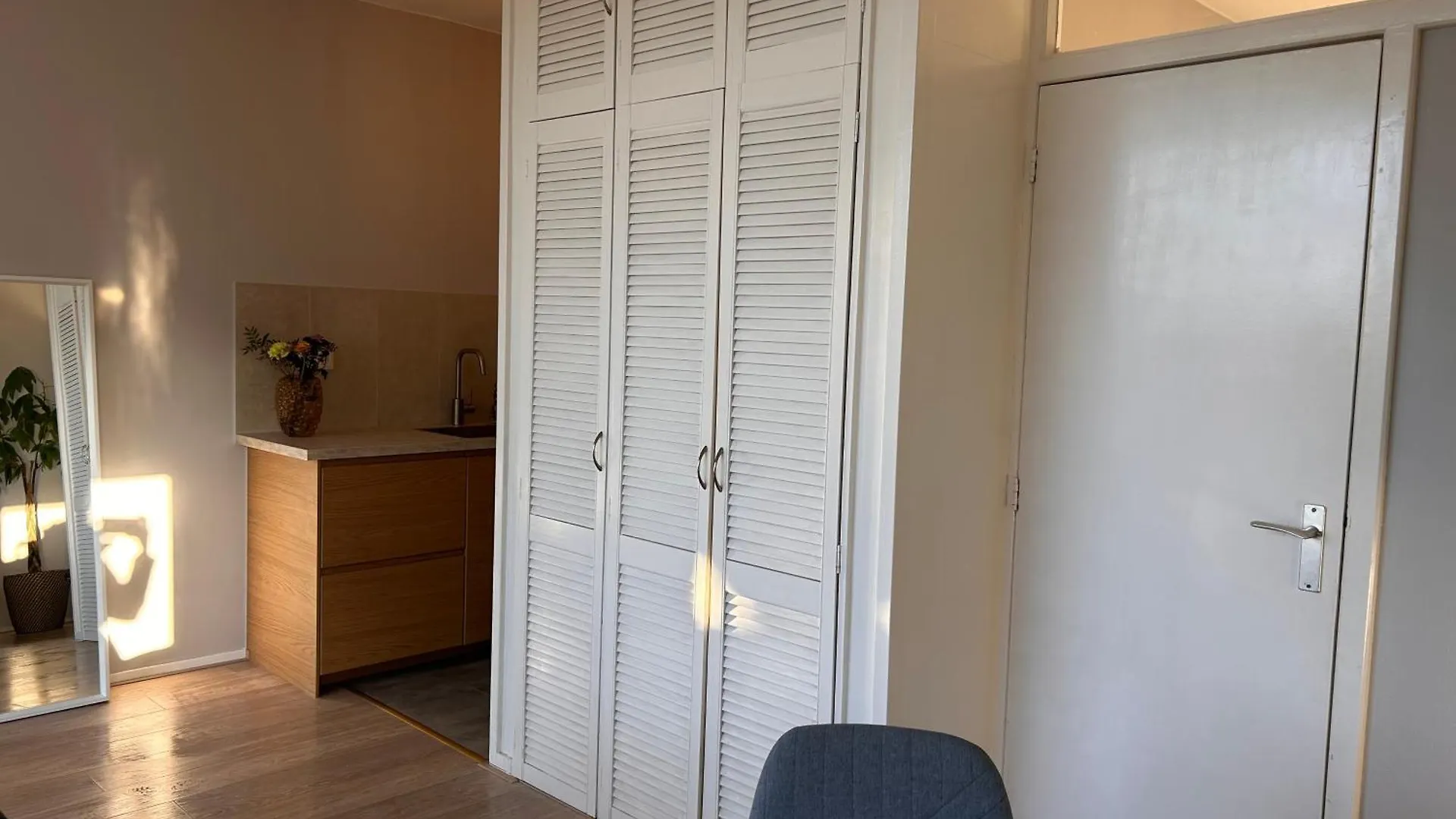 Amsterdam Beach Apartment 17, Incl Parking + Garden Zandvoort