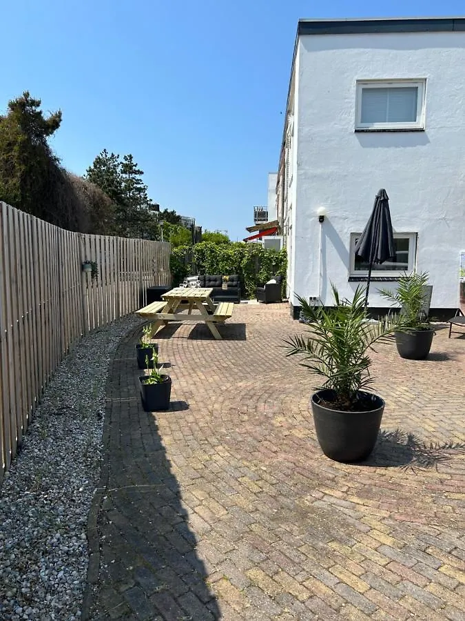 Amsterdam Beach Apartment 17, Incl Parking + Garden Zandvoort